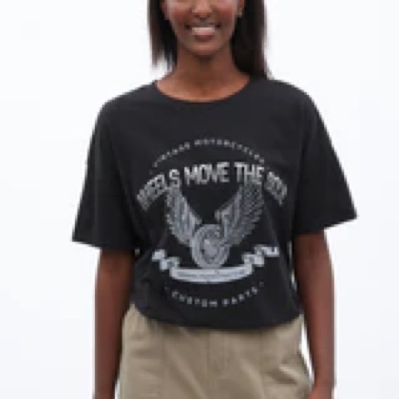 5 Graphic T-Shirts from Bluenotes - Picture 2 of 11